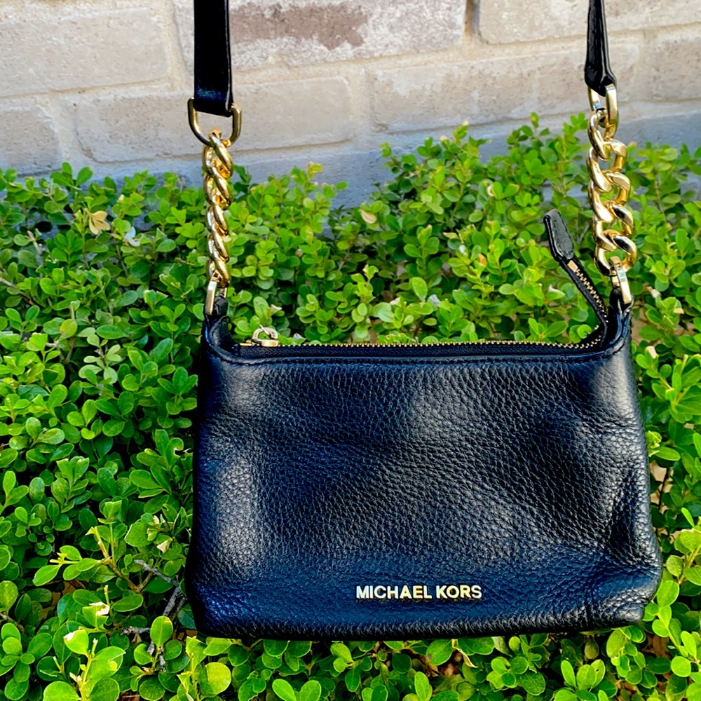 Michael Kors black pebbled leather crossbody bag purse